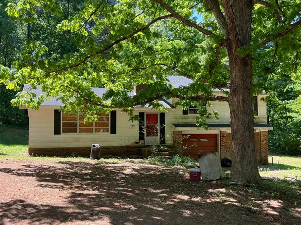 234 Edwards Ln, Russellville, AL 35653