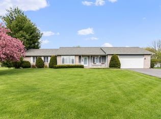 7N681 Fielding Ct, St Charles, IL 60175