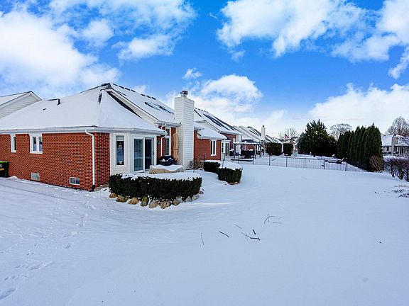 5th image of 19420 Ironwood Dr
