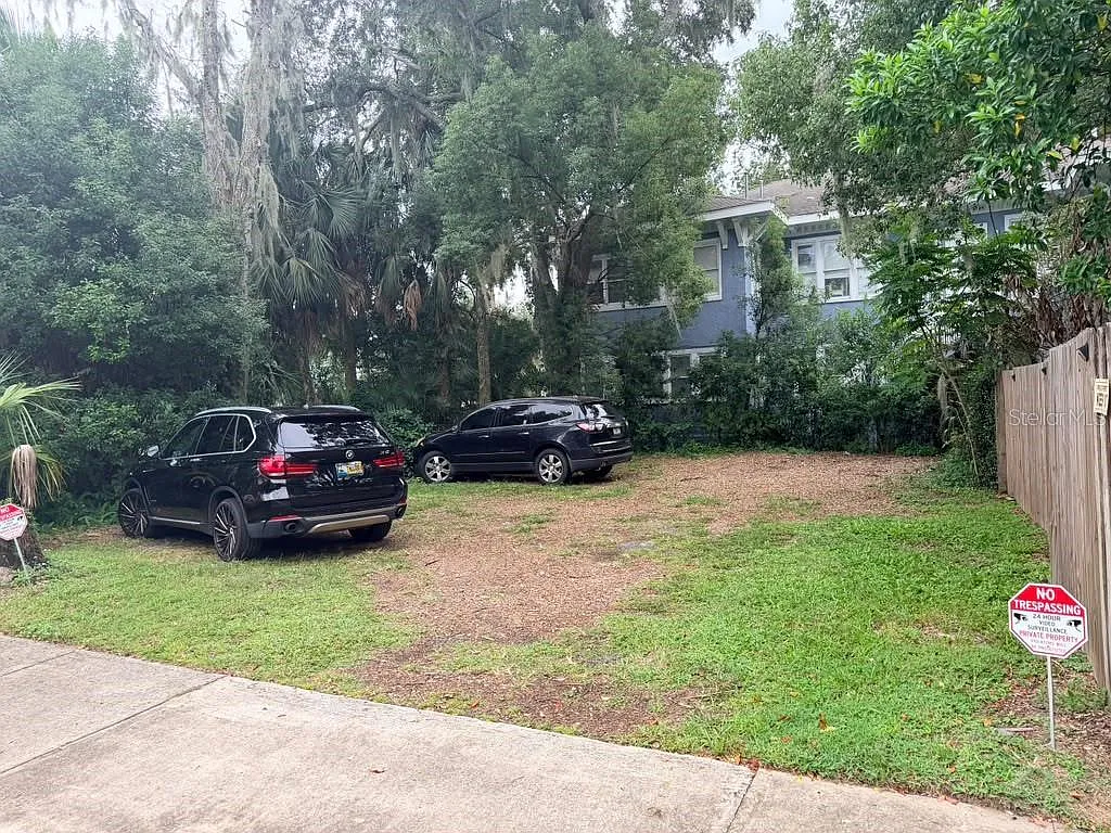 Studio, 1.0 bath, 987 sqft, $1,055 — Photo 3