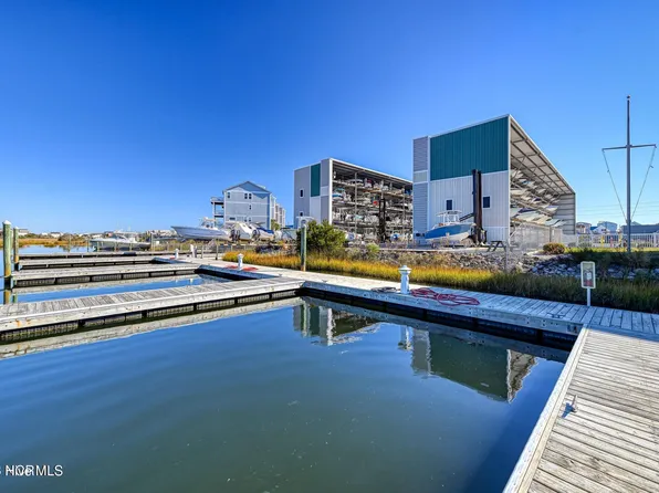 111 N New River Drive, Surf City, NC 28445