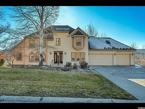 3rd image of 8811 Sackett Dr