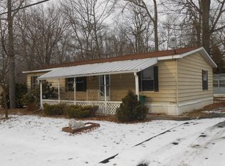 18 Maunaloa Ln, New Paltz, NY 12561