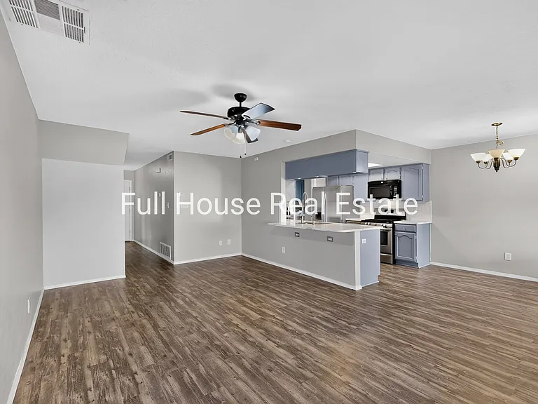 1905 Amor Dr NW — Photo 5