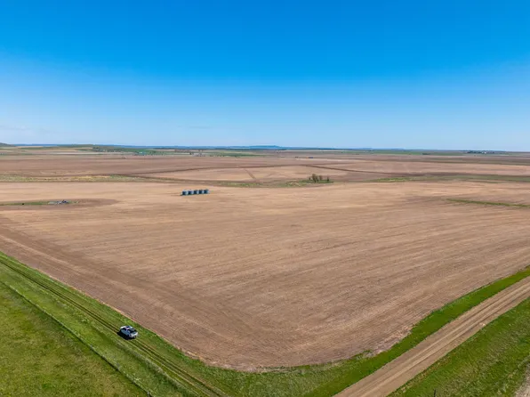 Sec 26 4 Avenue Southeast N Lot 4, Hettinger, ND 58639