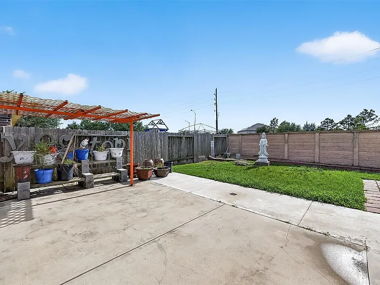 9322 Limestone Ranch Ln — Photo 45