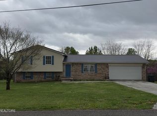 287 Indian Mound Cir, Jacksboro, TN 37757
