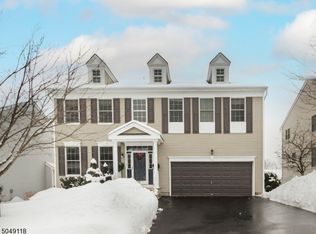 14 Dalton Rd, Hackettstown, NJ 07840