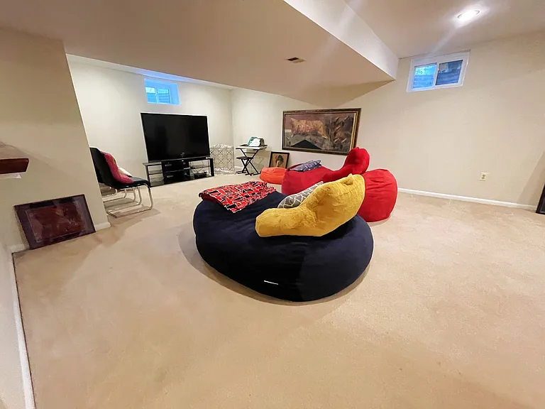 13209 Lantern Hollow Dr — Photo 38
