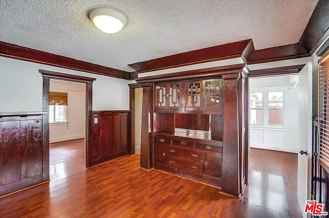 3 bed, 1444 sqft, $3,400 — Photo 4