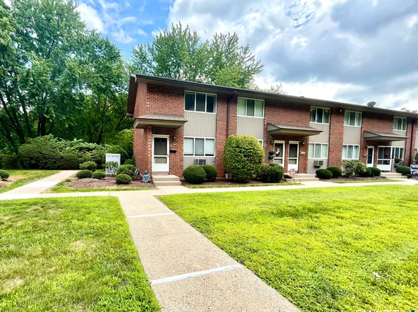 244 New Britain Ave APT 1, Unionville, CT 06085