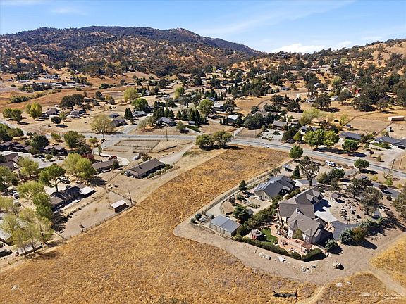 4th image of 0 N Lower Valley Rd Lot 303