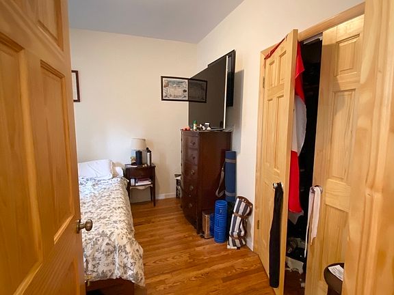 4th image of 31-36 30th St #1R