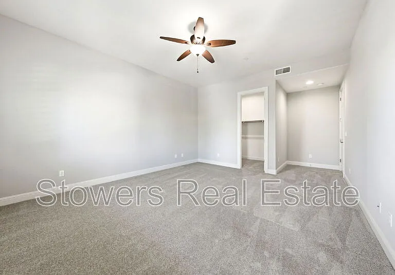 3315 Ashbourne Cir — Photo 47