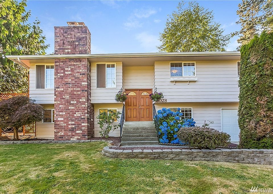 1st image of 8028 145th Dr SE