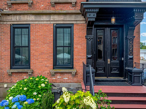 520 Chapel St #2, New Haven, CT 06511