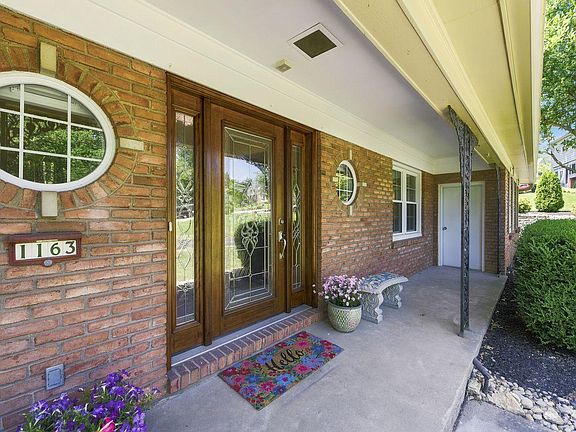 3rd image of 1163 Gleneagles Ct