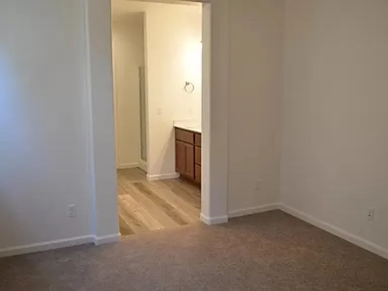 4450 Lacy Ln — Photo 15