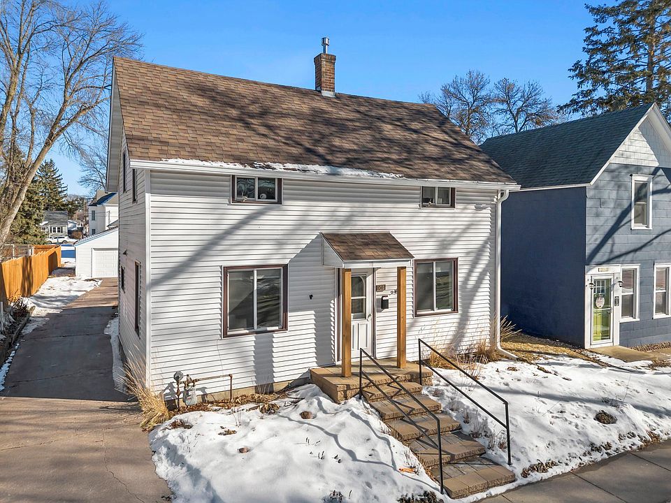 1st image of 1044 Winslow Ave