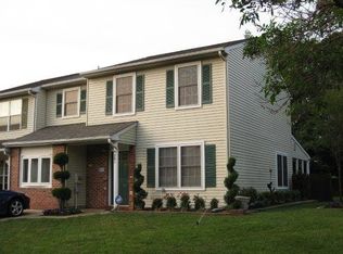 201 Lafayette Dr, Logan Township, NJ 08085
