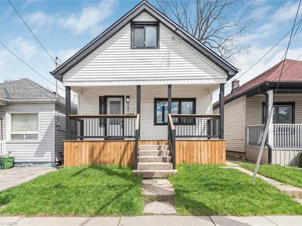 297 Britannia Ave, Hamilton, ON L8H 1Y2