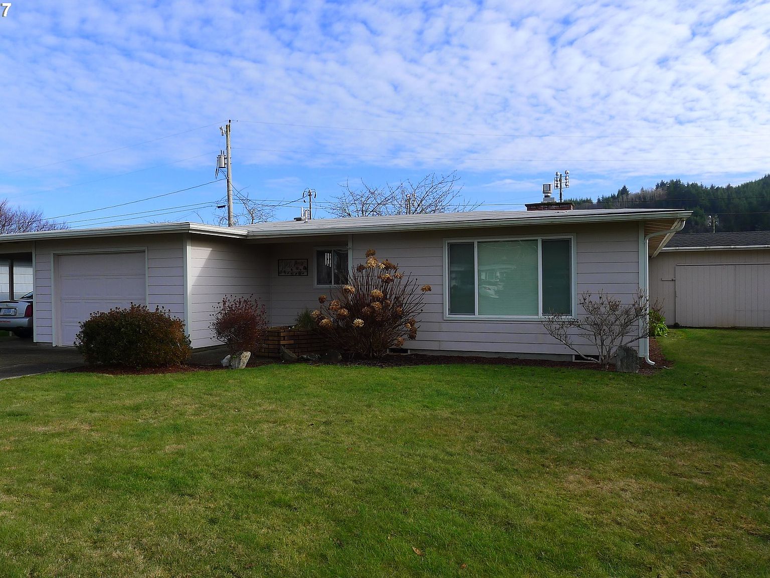 2344 High St, Reedsport, OR 97467 Zillow