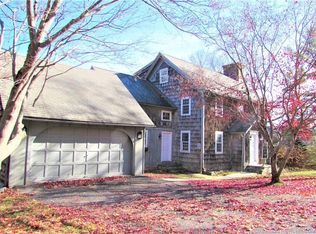 744 Old Quaker Hill Rd, Pawling, NY 12564