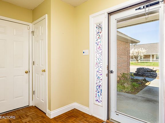 5th image of 2350 Sir Edward Ln