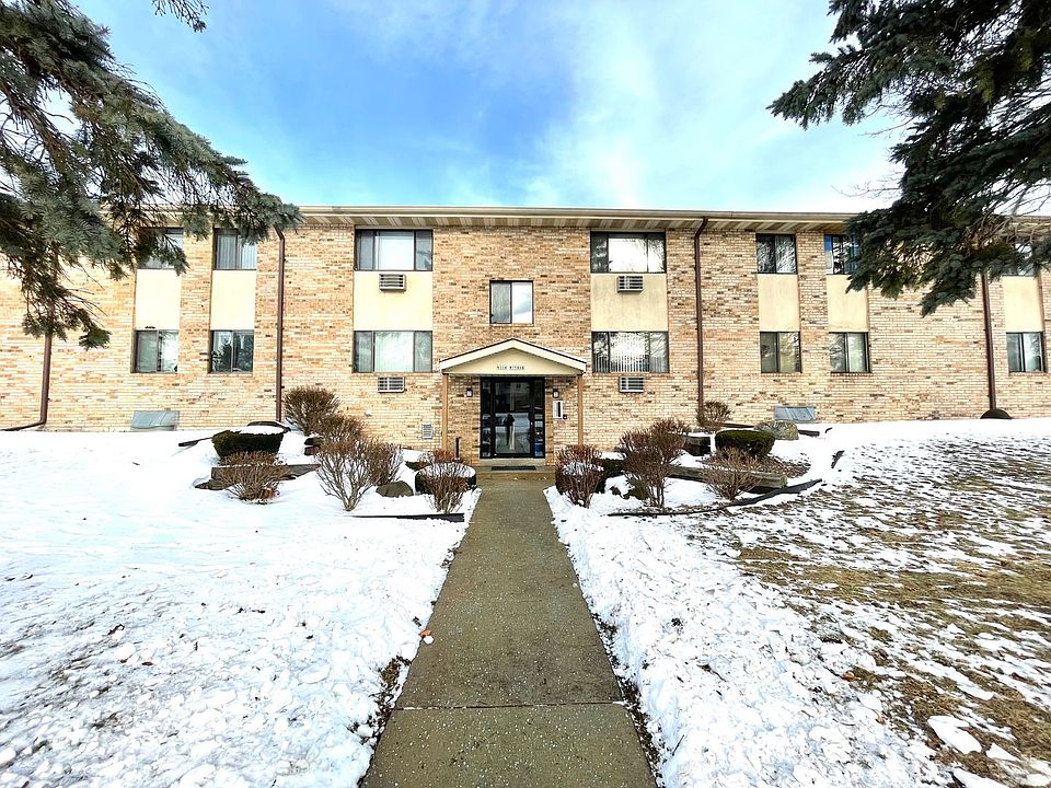 1st image of N114W15846 Sylvan Cir APT 103