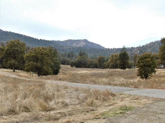 4th image of 32705 E Sycamore Rd