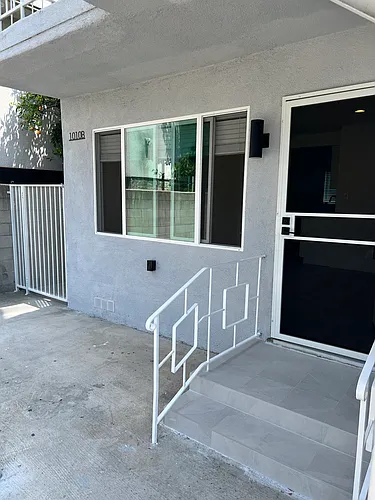 1010 Orange Grove Ave #B Photo 1 1010 Orange Grove Ave #B Photo 1