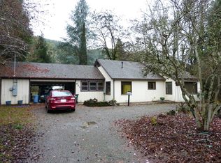 631 Rogue River Hwy, Gold Hill, OR 97525