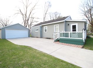 4542 Walton Ave SW, Wyoming, MI 49548