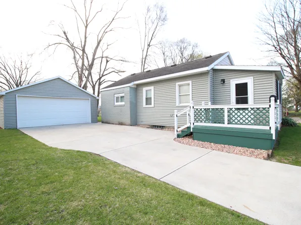 4542 Walton Ave SW, Wyoming, MI 49548