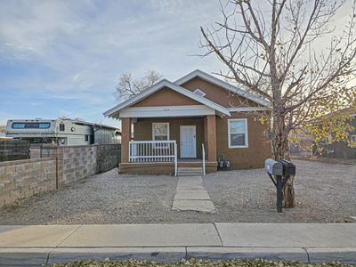 414 Hudson Ave NW, Albuquerque, NM, 87107