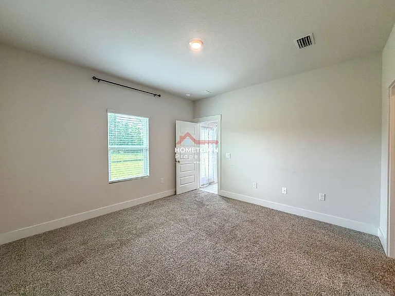 9899 Starling Dr — Photo 11