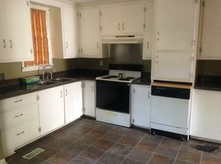 1002 W Jefferson St, Tupelo, MS 38804