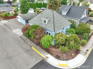656 Davidson Avenue, Woodland, WA 98674