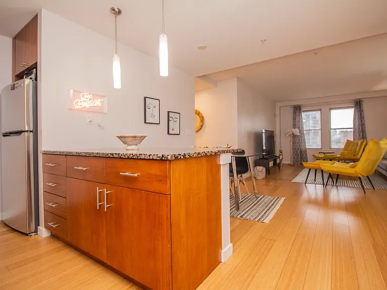 16 Miner St #401 — Photo 9