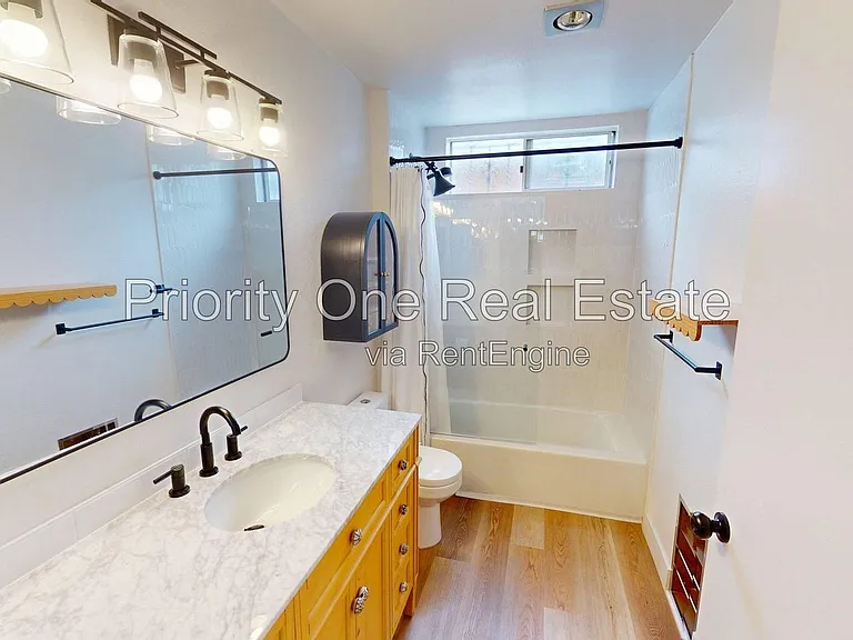 4420 Cleveland Ave #4 — Photo 13