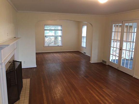 3rd image of 50 Fairview Ave