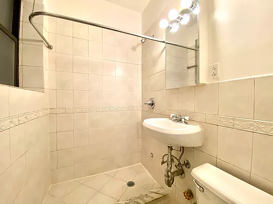 Rented by Living New York | media 4