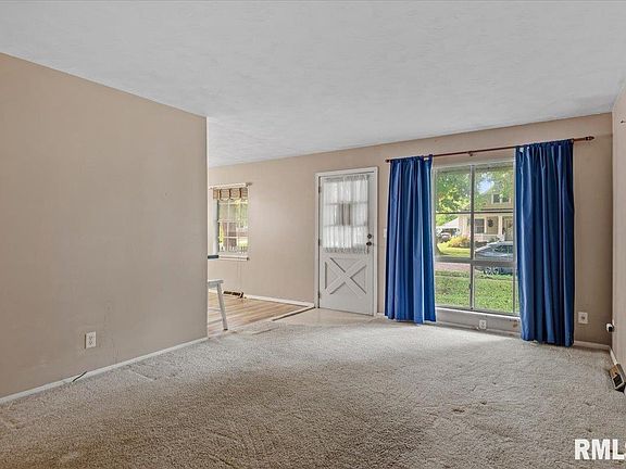 5th image of 2528 Holmes Ave