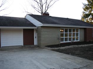 1521 Powers Run Rd, Pittsburgh, PA 15238