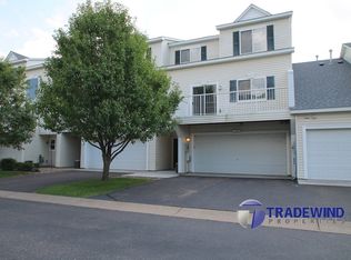 3776 Abercrombie Ln, Stillwater, MN 55082