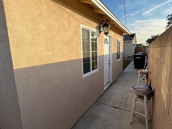 2nd image of 10473 Somerset Blvd #1/2
