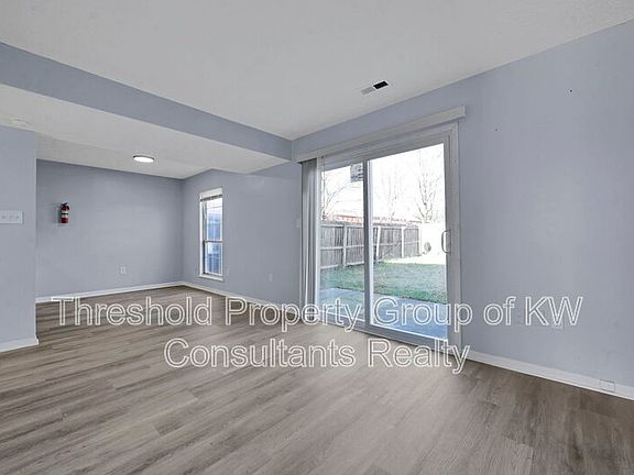 5th image of 7964-7966 Goldsmith Dr