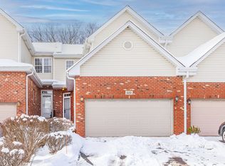 533 Goodwin Dr, Bolingbrook, IL 60440