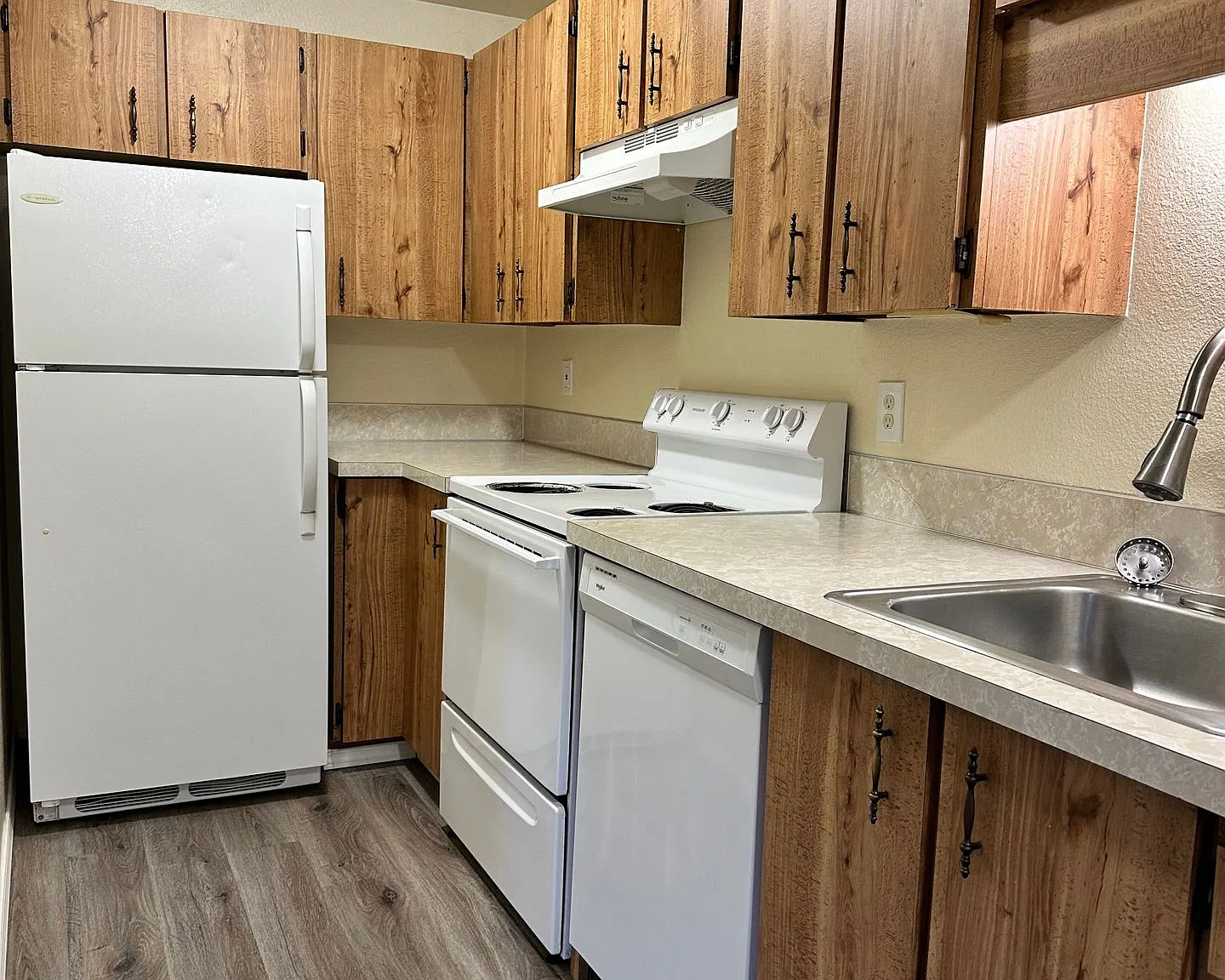 Forest Hills Apartments — Photo 3