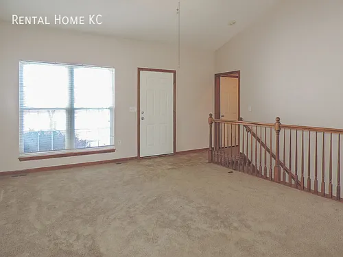 7402 Hedge Lane Ter — Photo 2